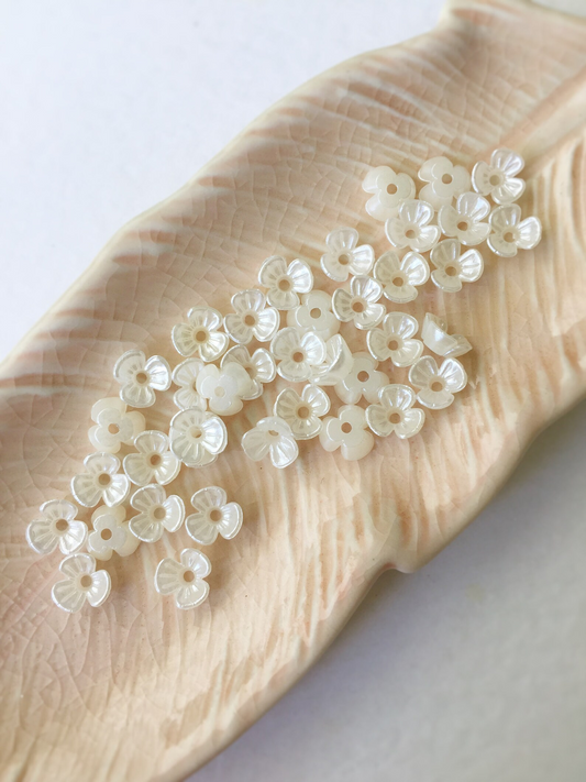 Tiny Pearlised Flower Beads, Tiara Making Flower Beads, Ivory Flower Beads, Dainty Flower Beads