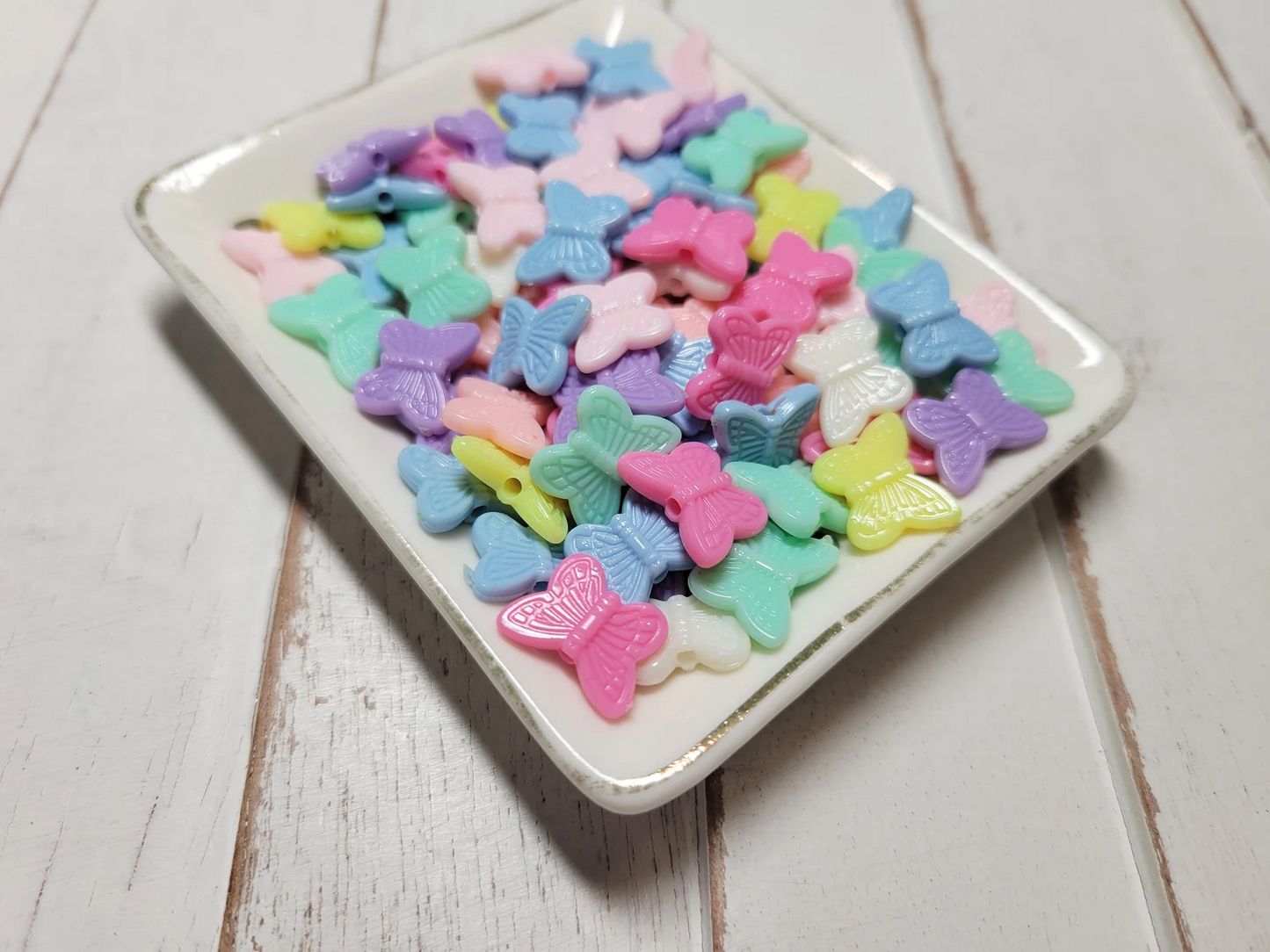 18 pcs Acrylic Butterfly Beads - Assorted Pastel Butterfly Beads