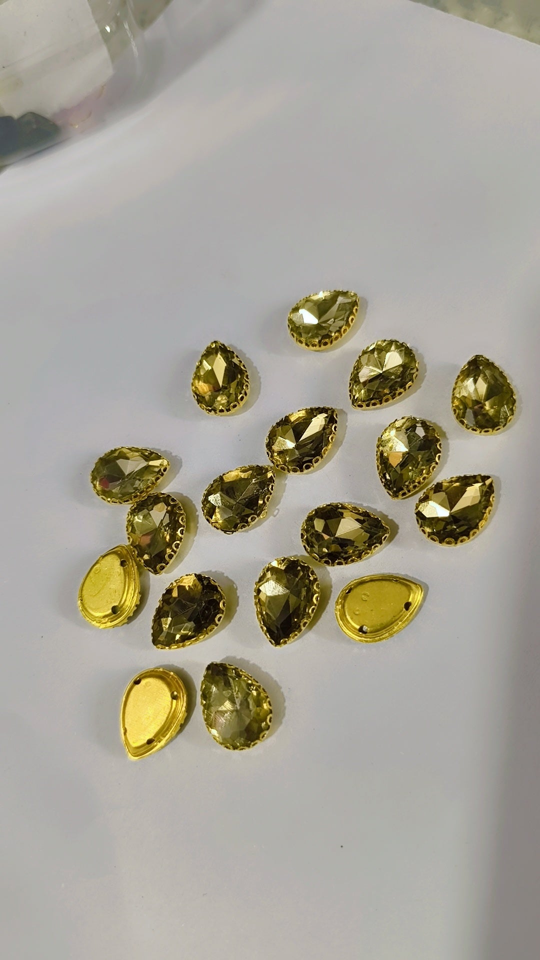 10×14 teardrop rhinestones claw flat back glass -