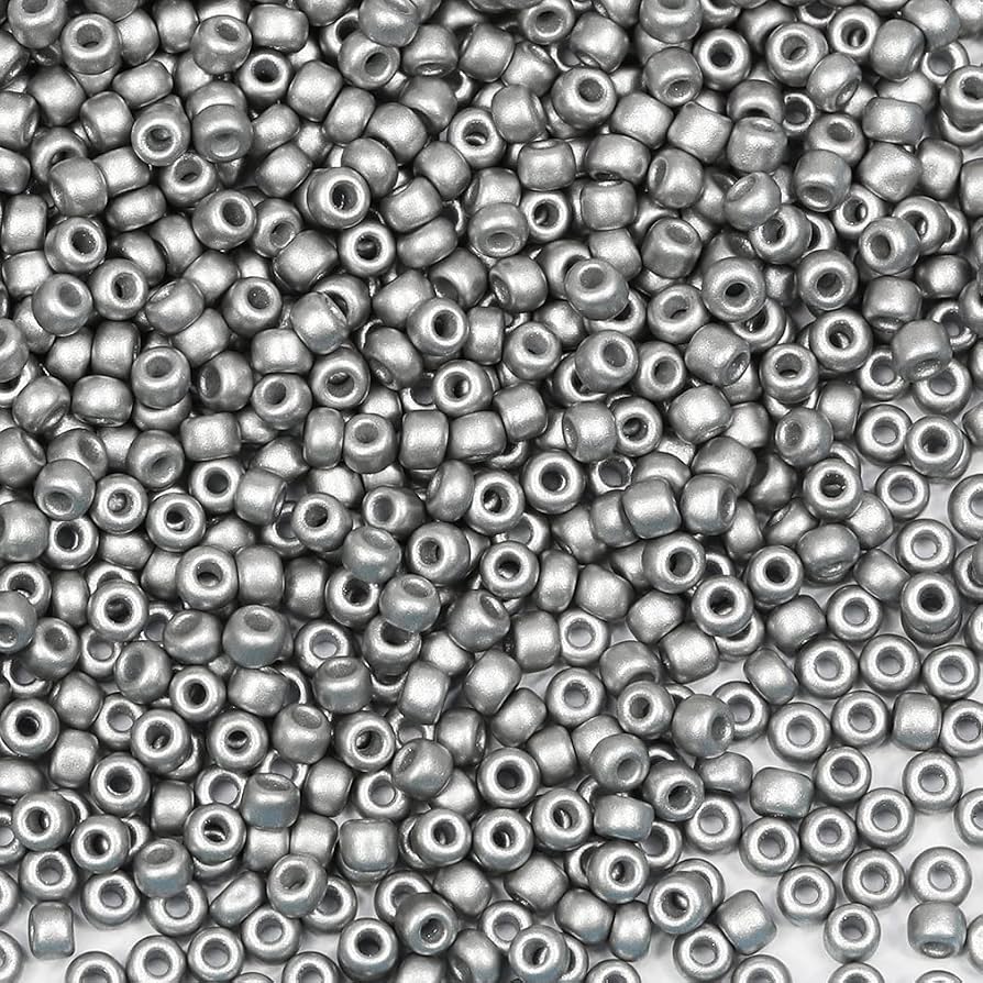 3mm Seed Beads Matte Golden Color 30 grams in Bag 8/0 Glass Craft Seed Beads for Making Bracelet and Necklace (Matte silver)