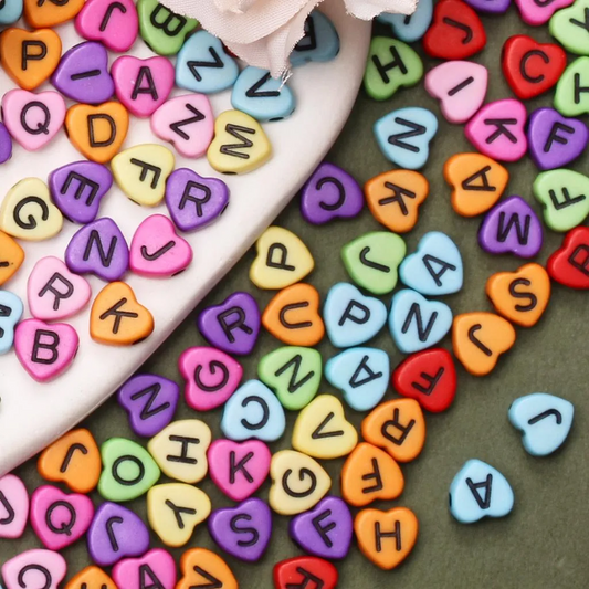 100pcs Mixed Multicolor Heart Shaped Alphabet Charms Beads