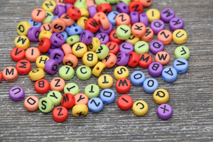 100pcs Mixed Multicolor Coin Round Shaped Beads with Black Alphabet