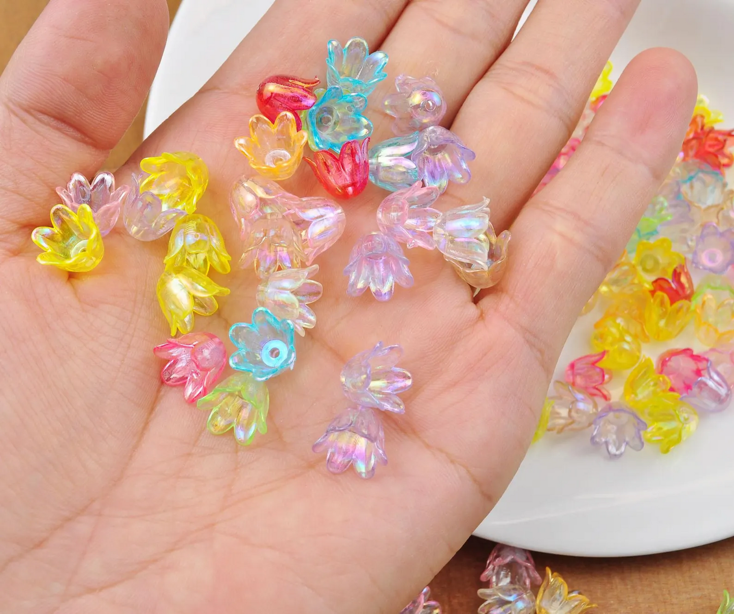 20 pcs Transparent Color Bell Shaped Flower Bead Cap,Acrylic Bell Bead Caps Jewelry Making Hairpin DIY Accessories,11mm Trumpet Flower Beads
