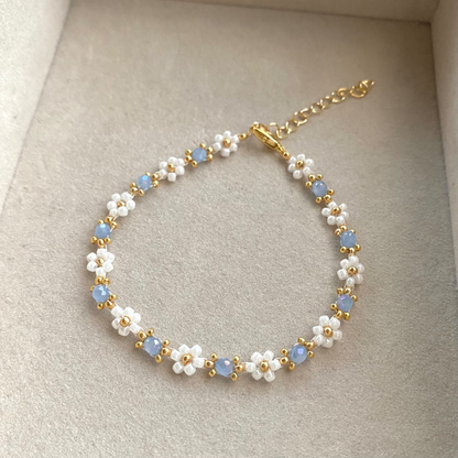 Beaded Flower Bracelet, 18K Gold Plated Bracelet, Blue Floral Bracelet, Aesthetic Flower Bracelet, Gift for Her, Birthday Gift