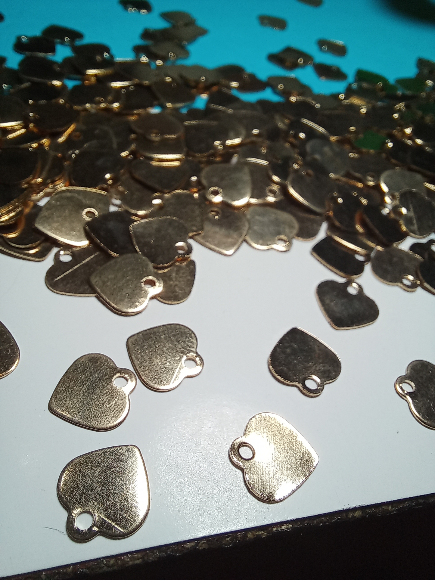 30pcs Stainless Steel Small Flat Heart Charms