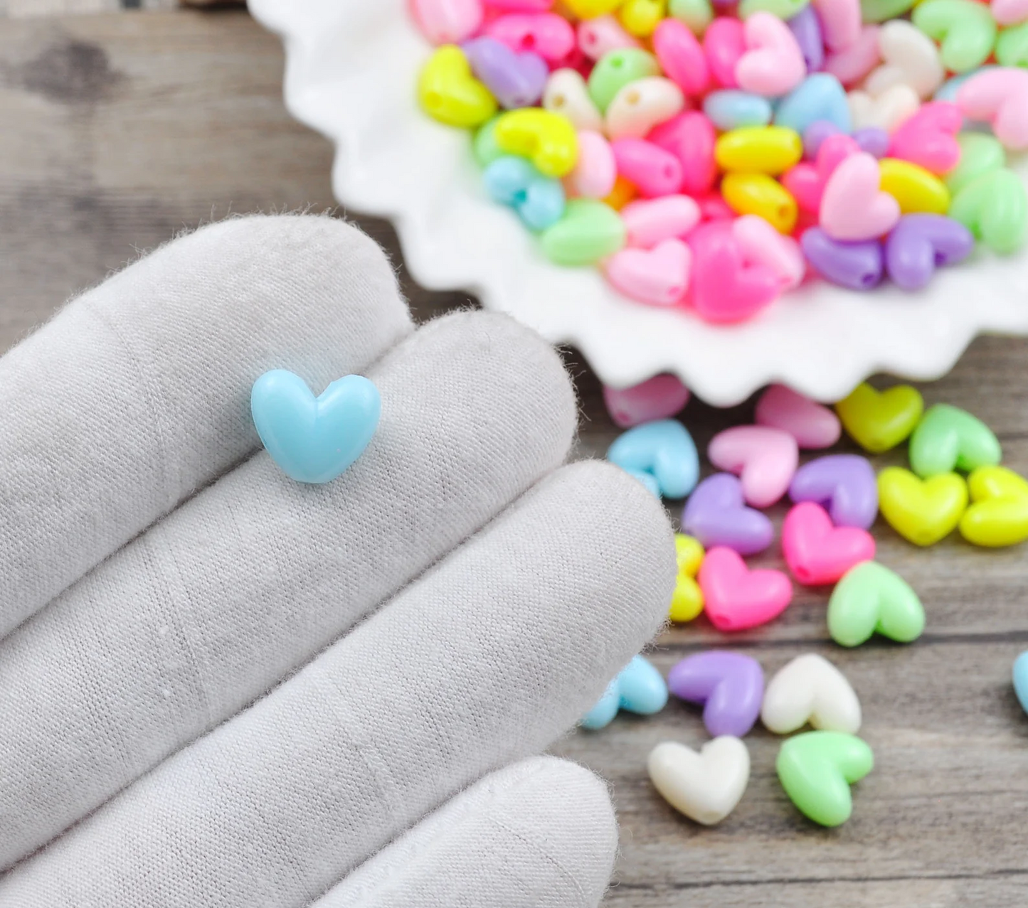 10pcs Colorful Acrylic Heart Beads