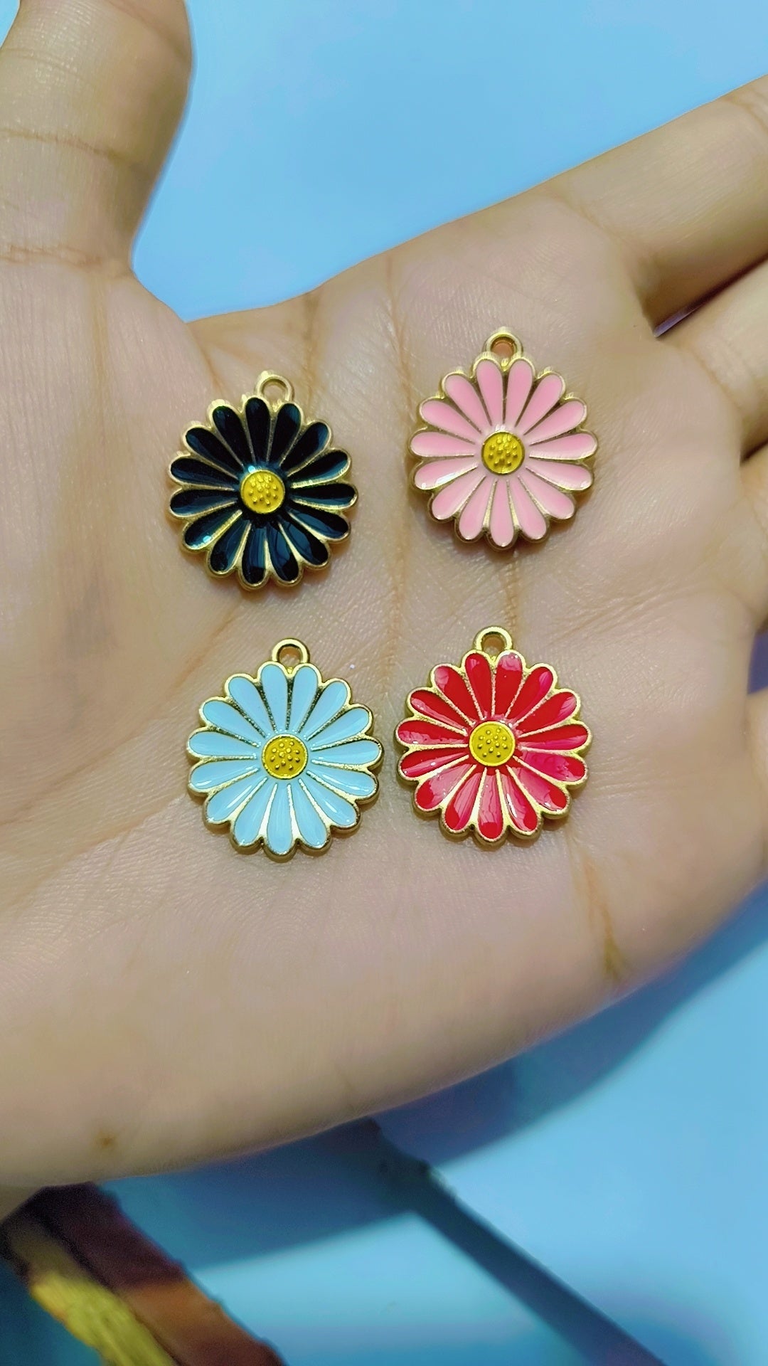 Sunflower Pendants Diy Jewelry Making Accessory for Earrings Necklace Charm Charm
