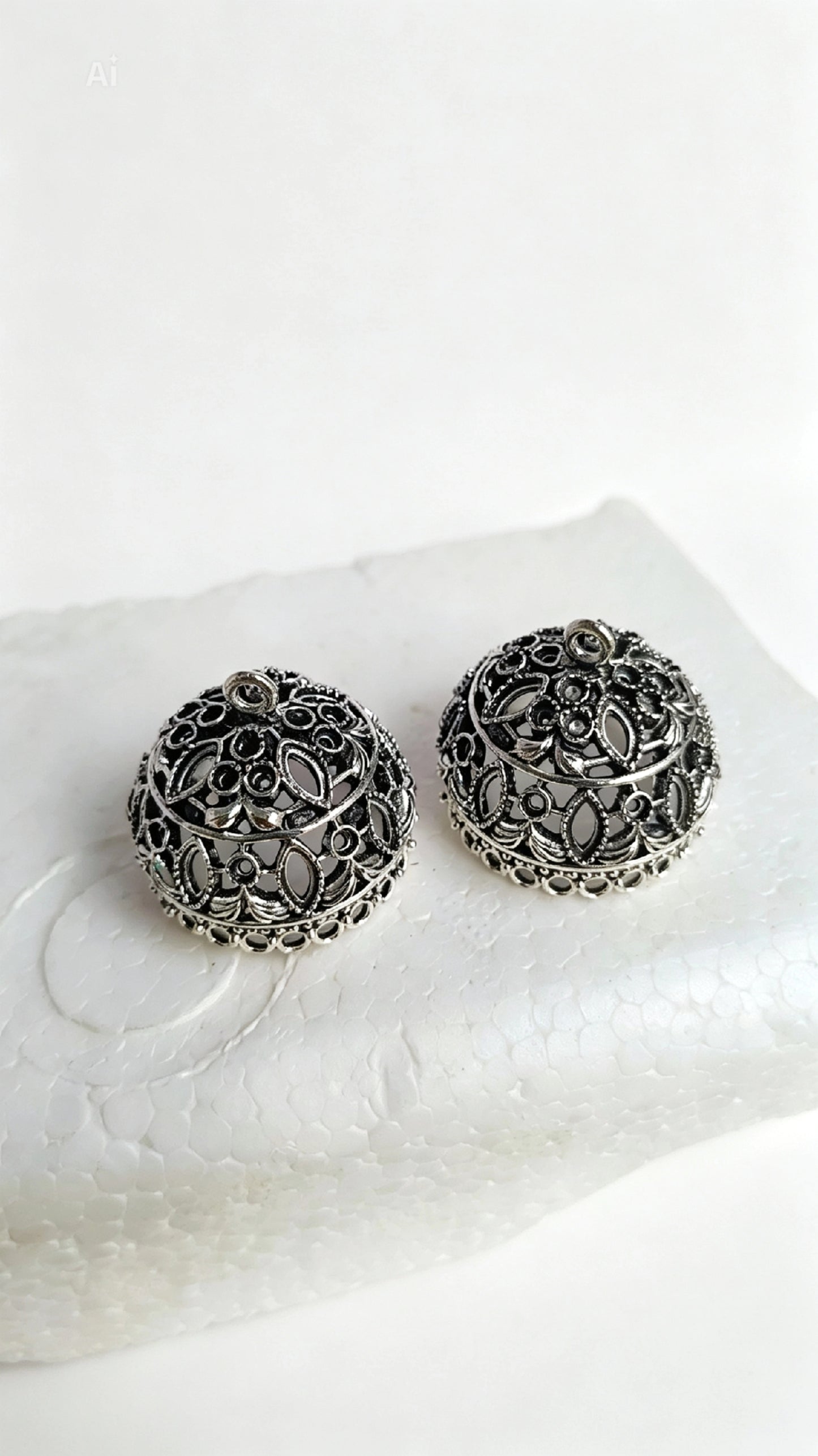 Antique jhumky
