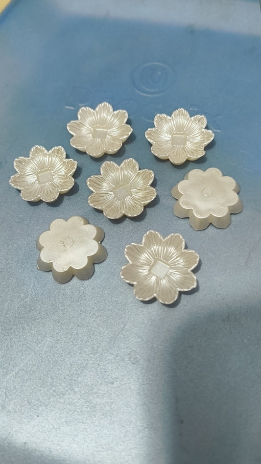 Large Pearl Flower (No Hole) for Jewelry Making, Hair Accessories & Dress Embellishment Pearl Flower No Hole, Pearl Flower for Jewelry Making, Pearl Flower for Hair Band, Dress Embellishment Flower, Glue-on Pearl Flower, DIY Jewelry Supplies.
