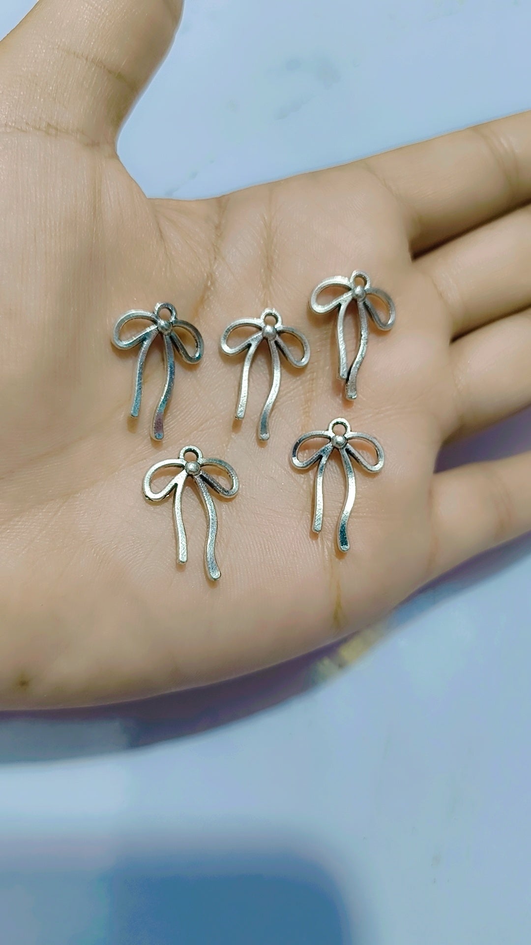 Fancy bow charms