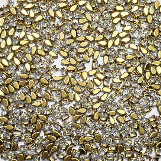 Rhinestones Kundan Stone Beads for Craft, Embroidery, Jewellery Making, Aari & Maegan Work | Stones for Dress & Bangle Decoration (Drop 3X5)