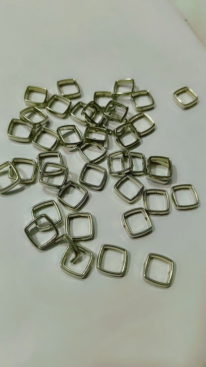 Square plastic hollow ring