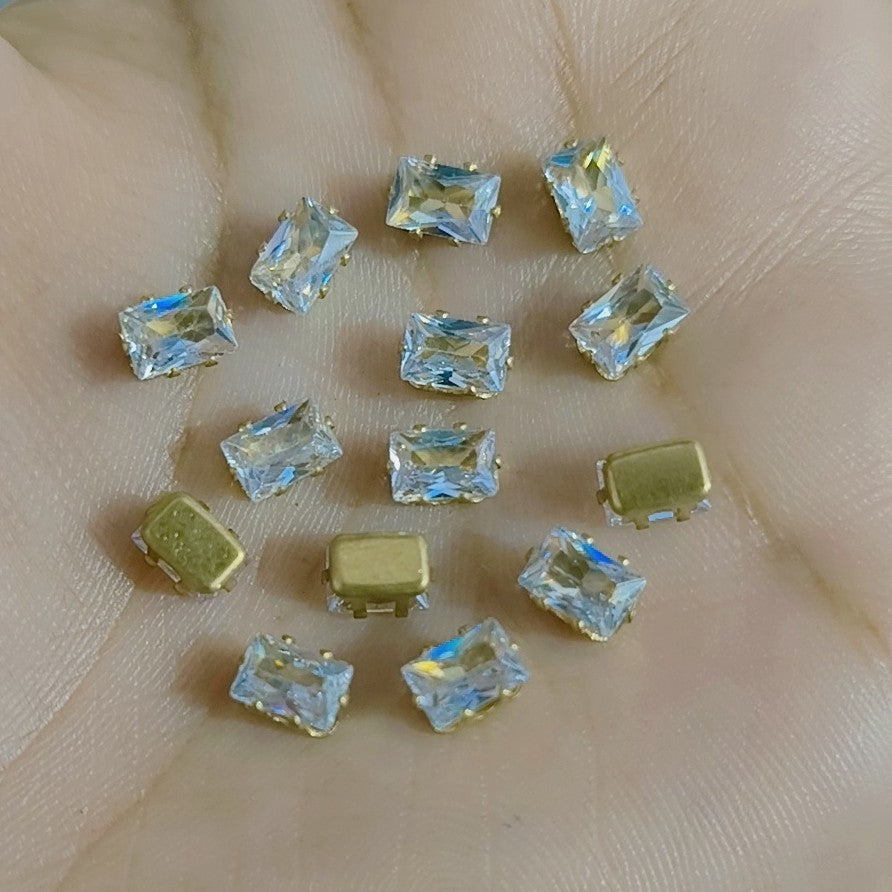 Golden Base with 6 Claws Firmly Designed Rectangular Transparent Zirconia Bare Stone, Jewelry Making Handmade Bead Bracelet Necklace Additions, Nail Art Additions, Sewing Clothing Decoration Design Materials