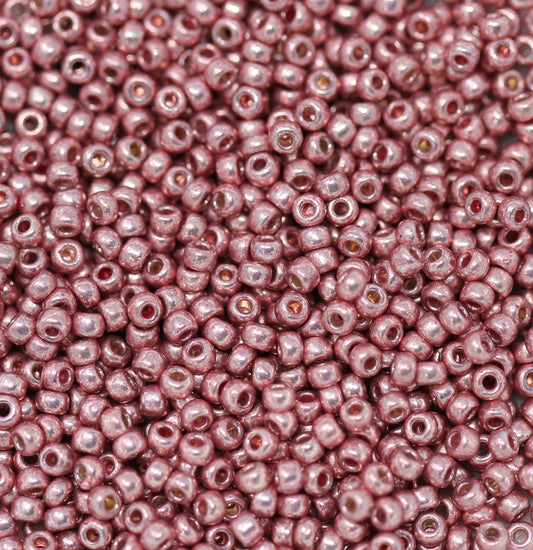 Size 11 Miyuki Seed Beads  Duracoat Galvanized Light Pink

WEIGHT:

30 Grams